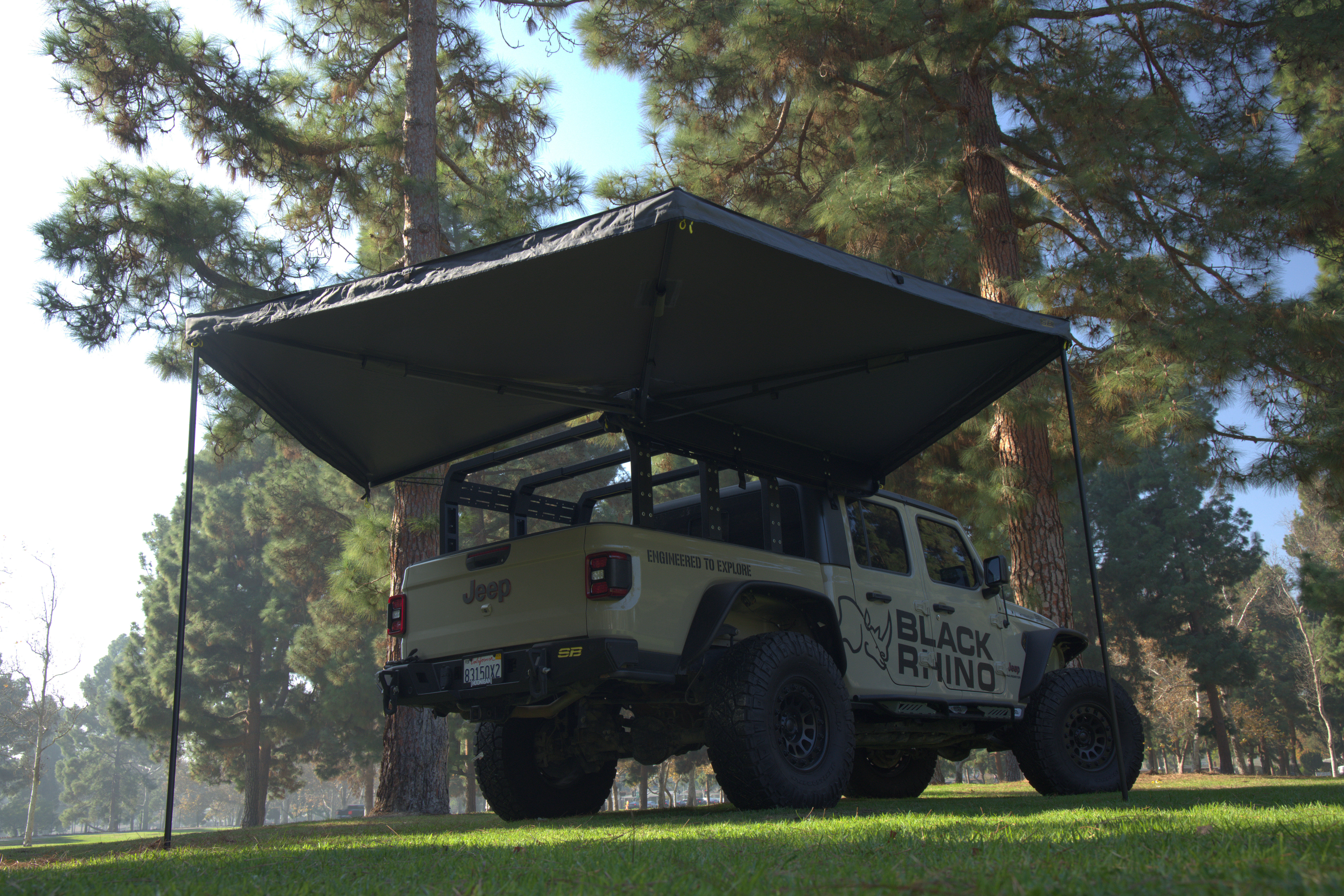Quick Deploy 270 Degree Awning – Passenger Side view 2