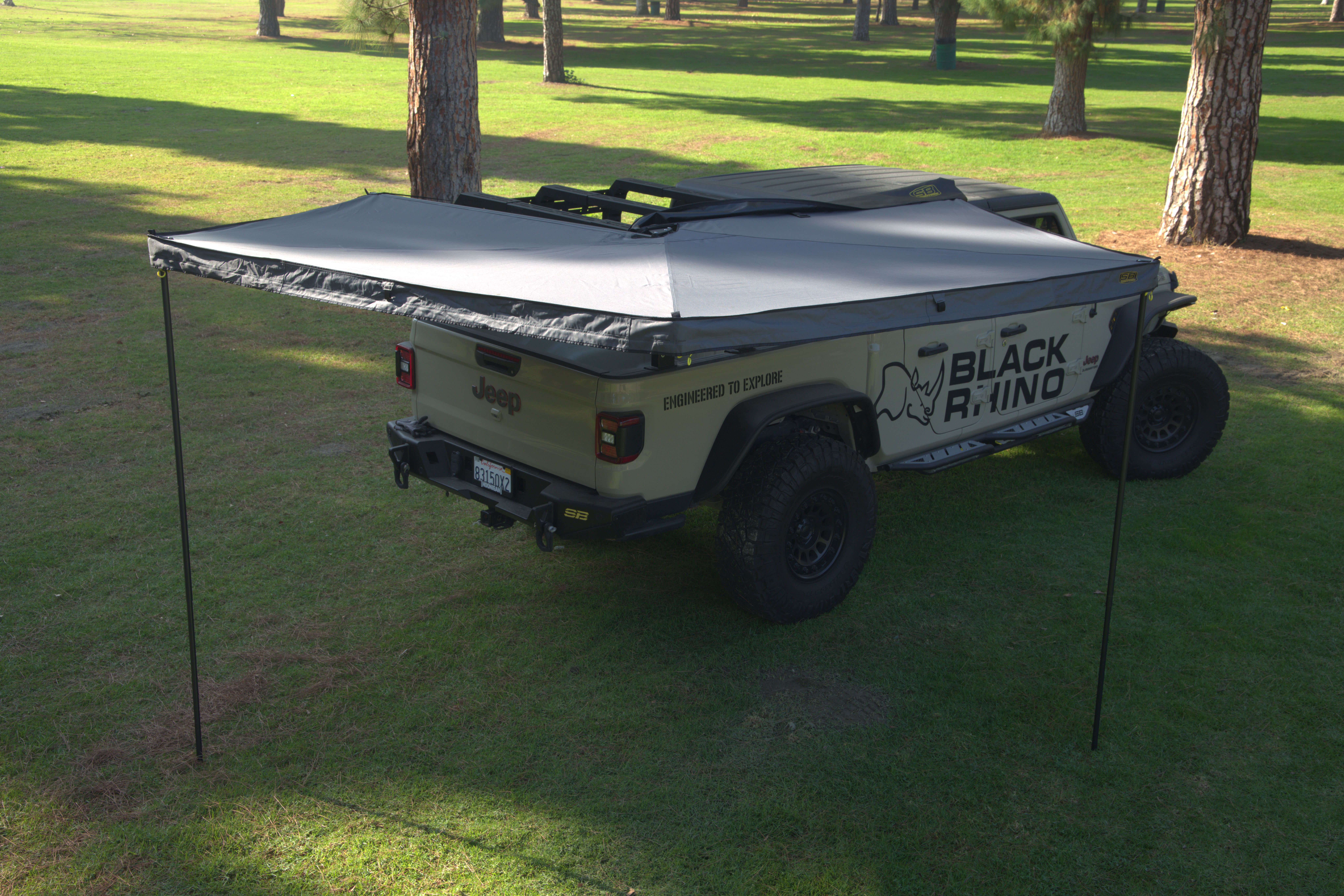 Quick Deploy 270 Degree Awning – Passenger Side view 5