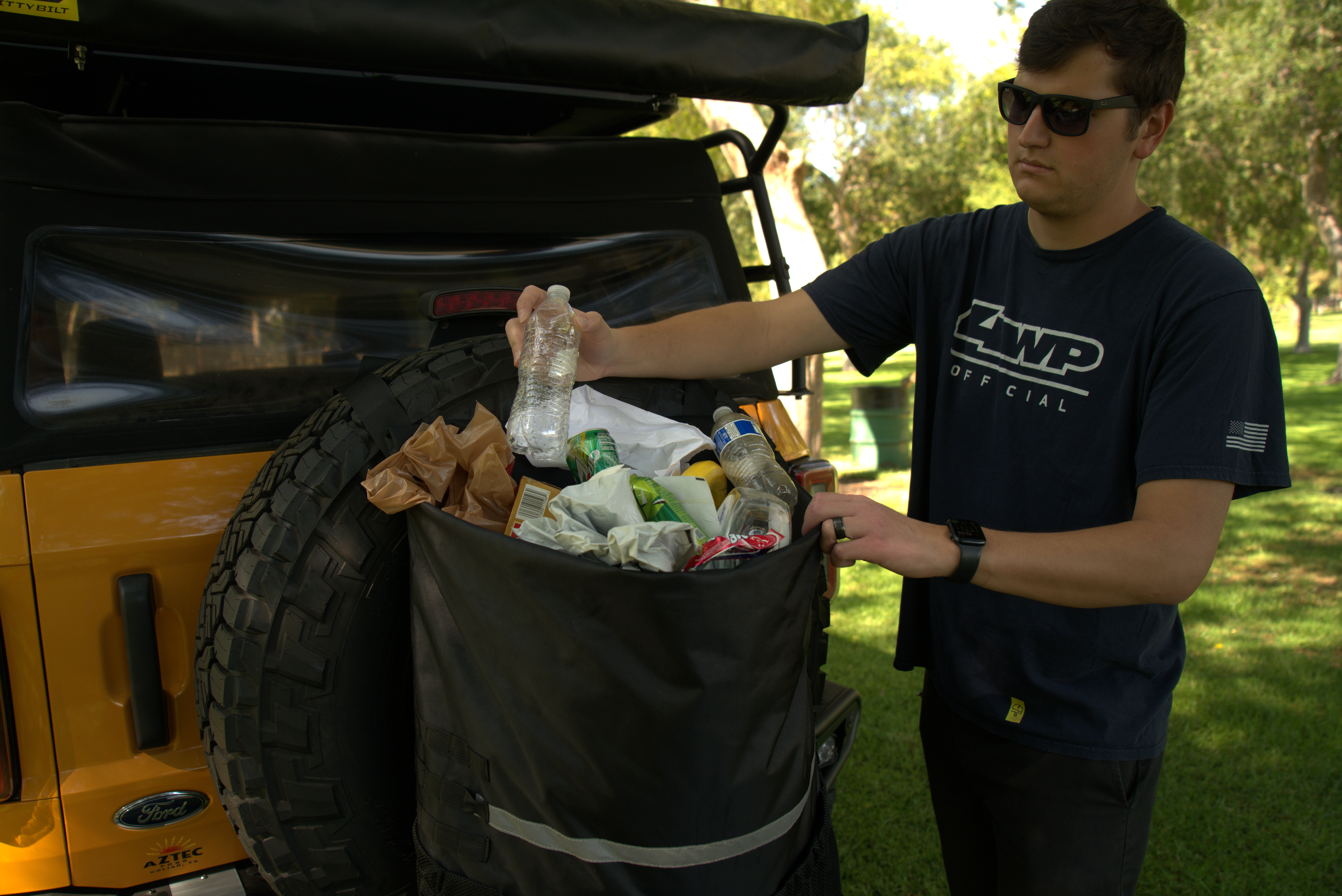 Universal Trash/Storage Bag view 9