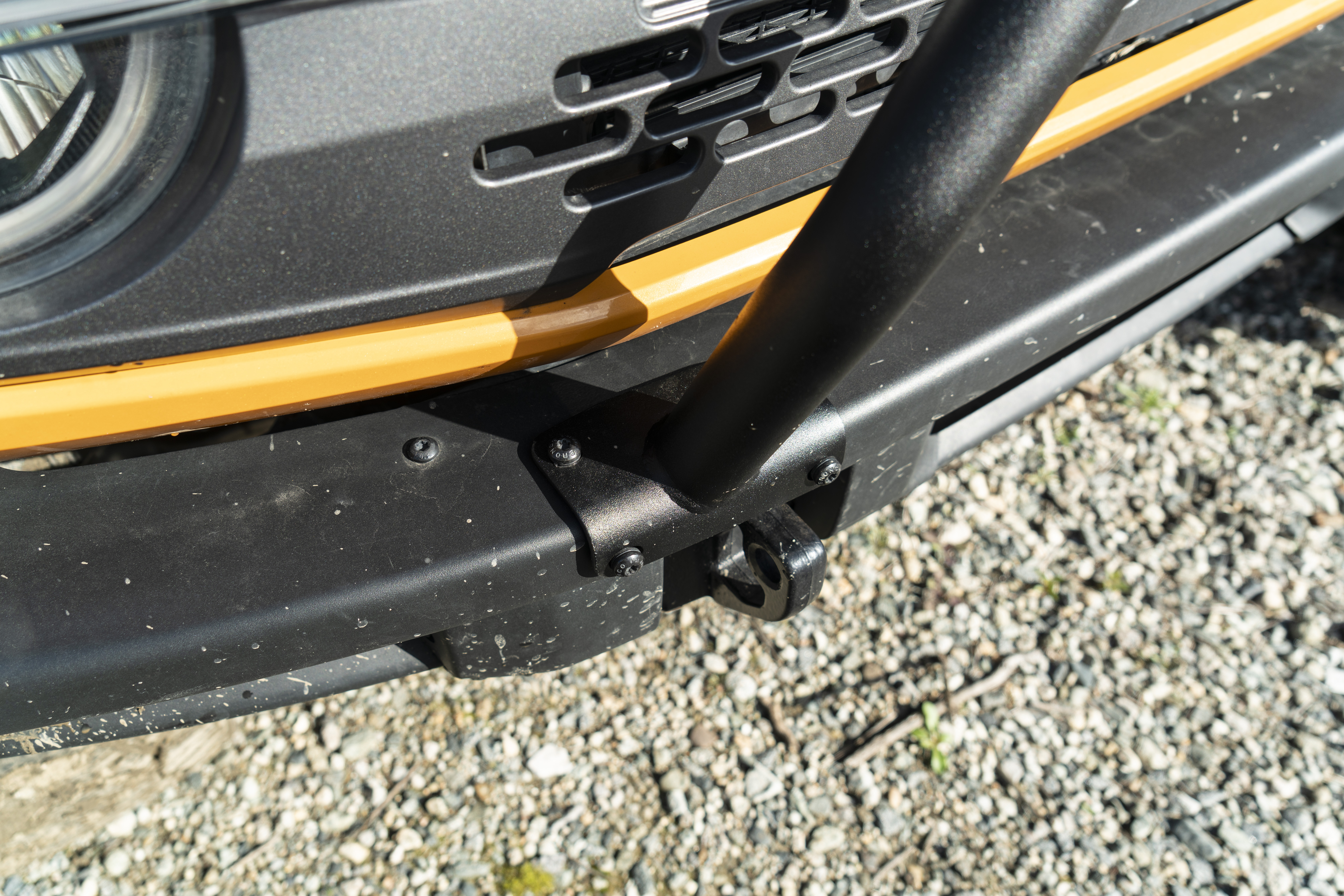 Front OEM Overider Bar (21+ Bronco) view 4