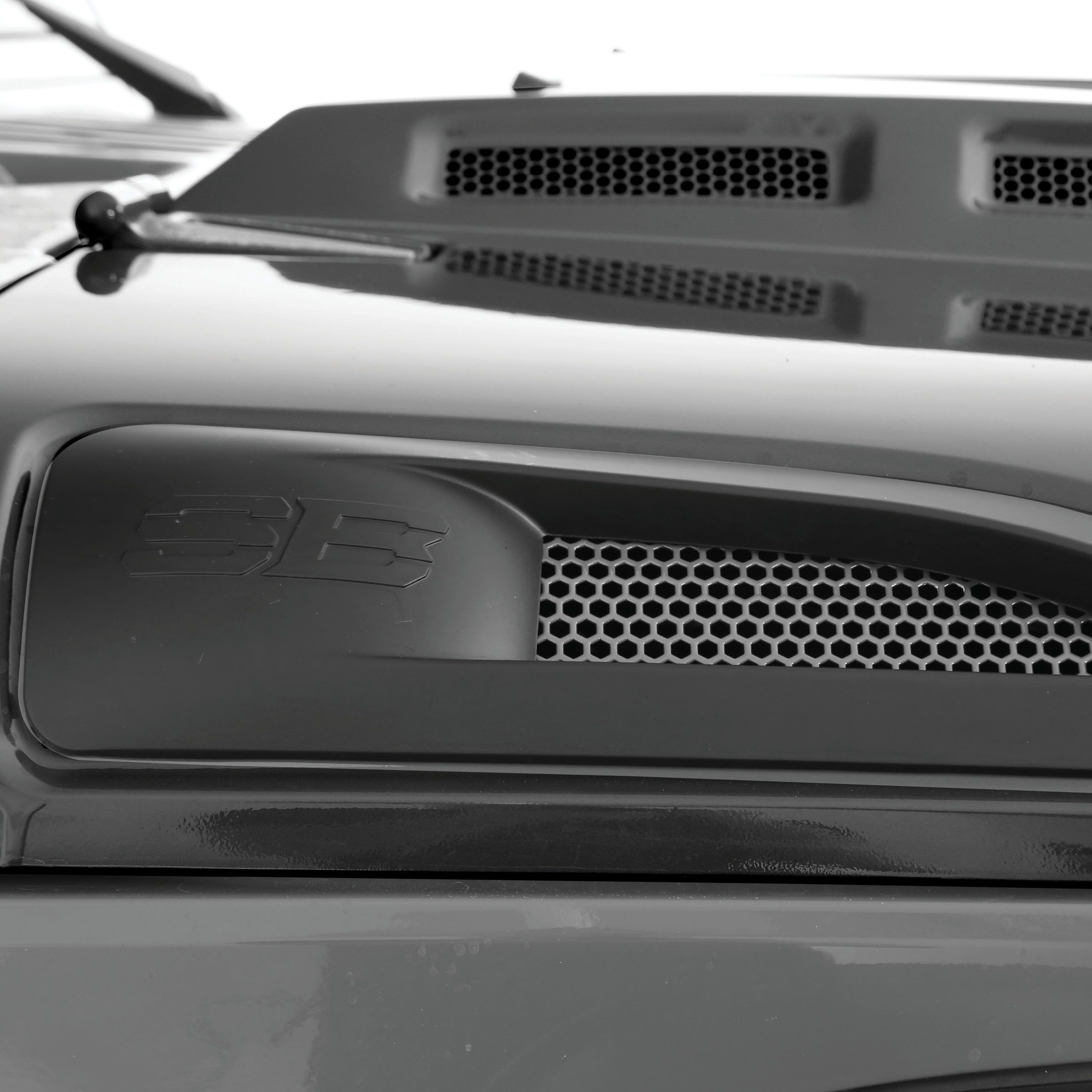 H.E.M.I Vented Hood – Unpainted (07-18 JK/JKU) view 3