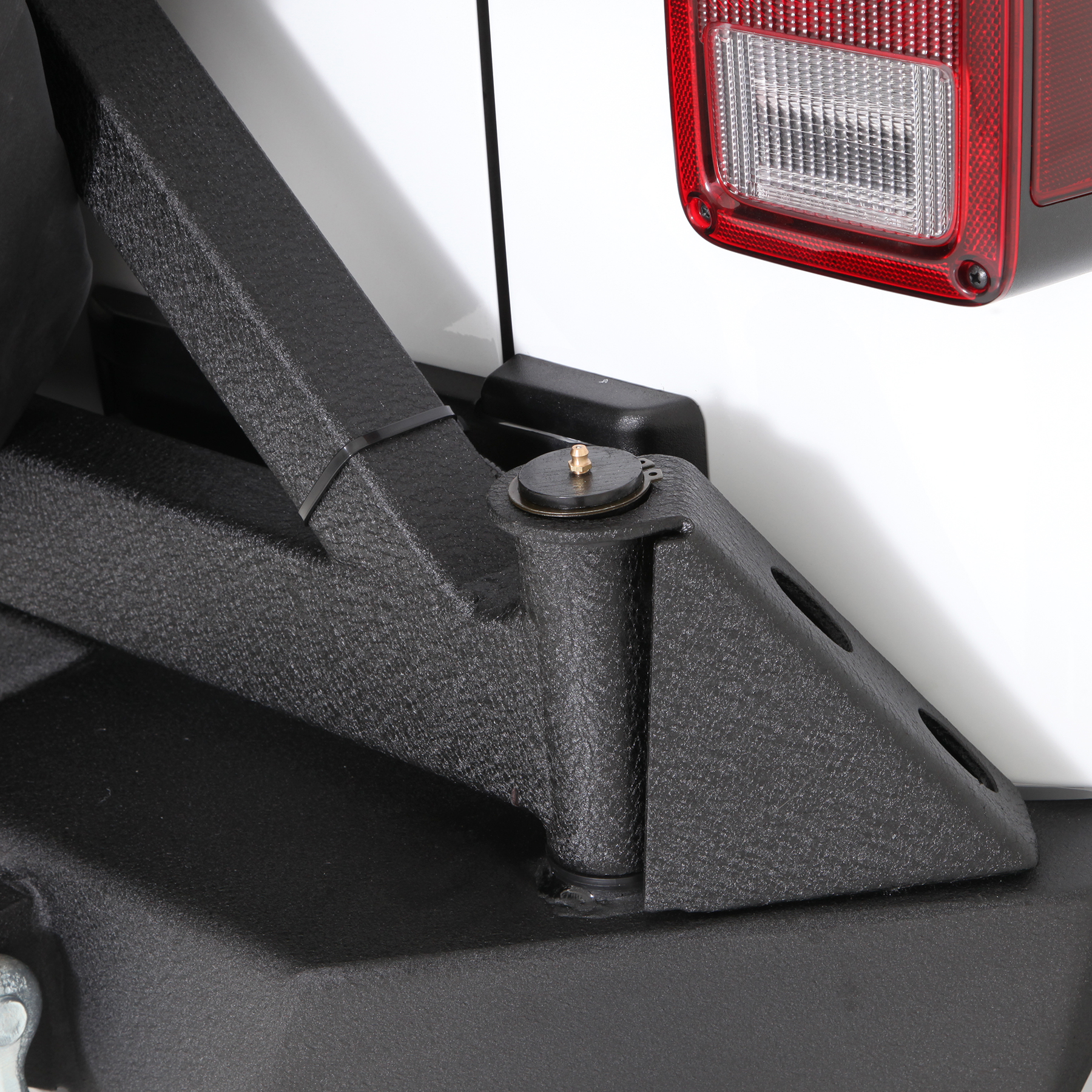 XRC RR BUMP W HITCH TIRE JK 2/4DOOR view 10