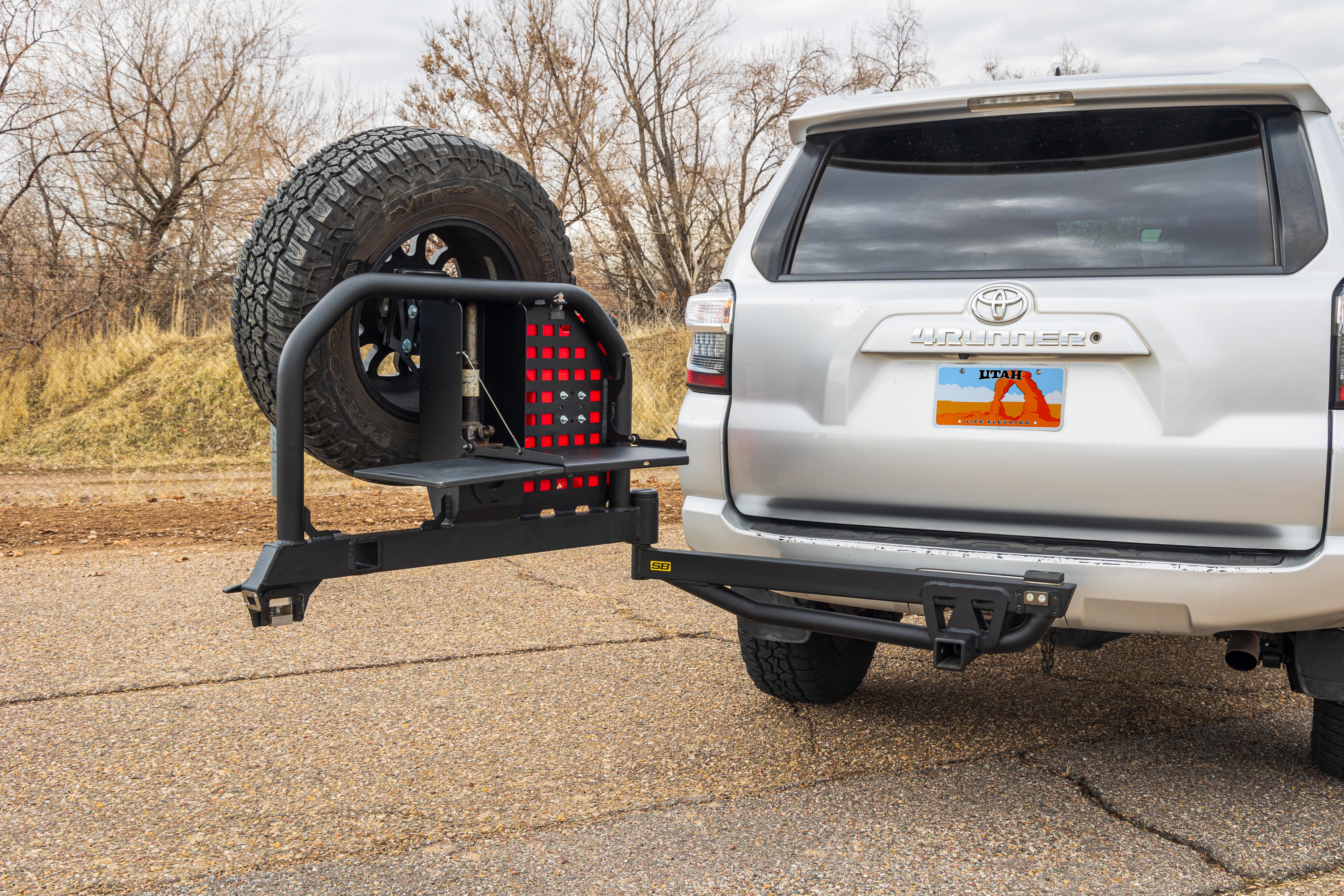 Defender Hitch Mounted Swing-Out Tire Carrier view 5