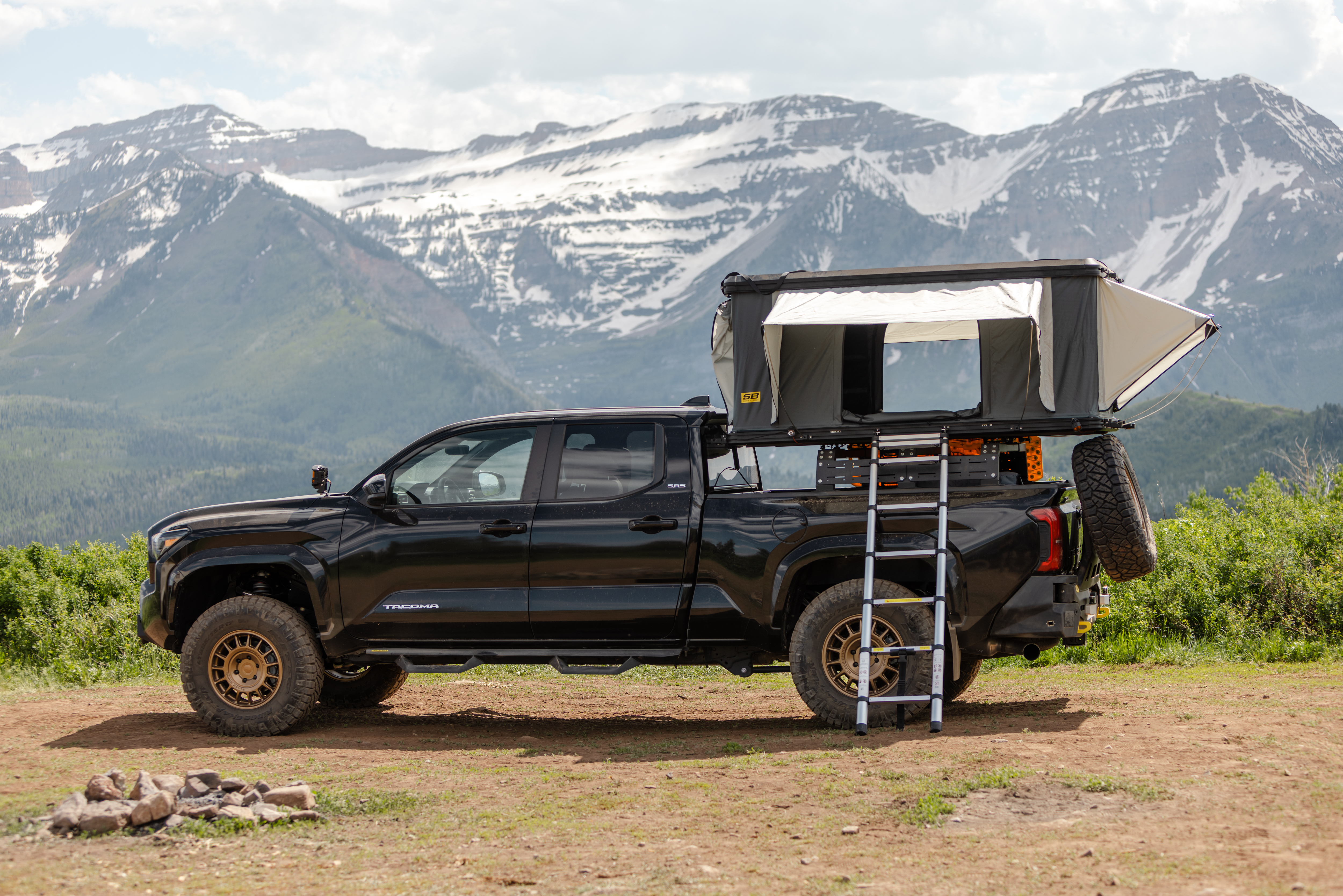 Aluminum Pop-up RTT view 4