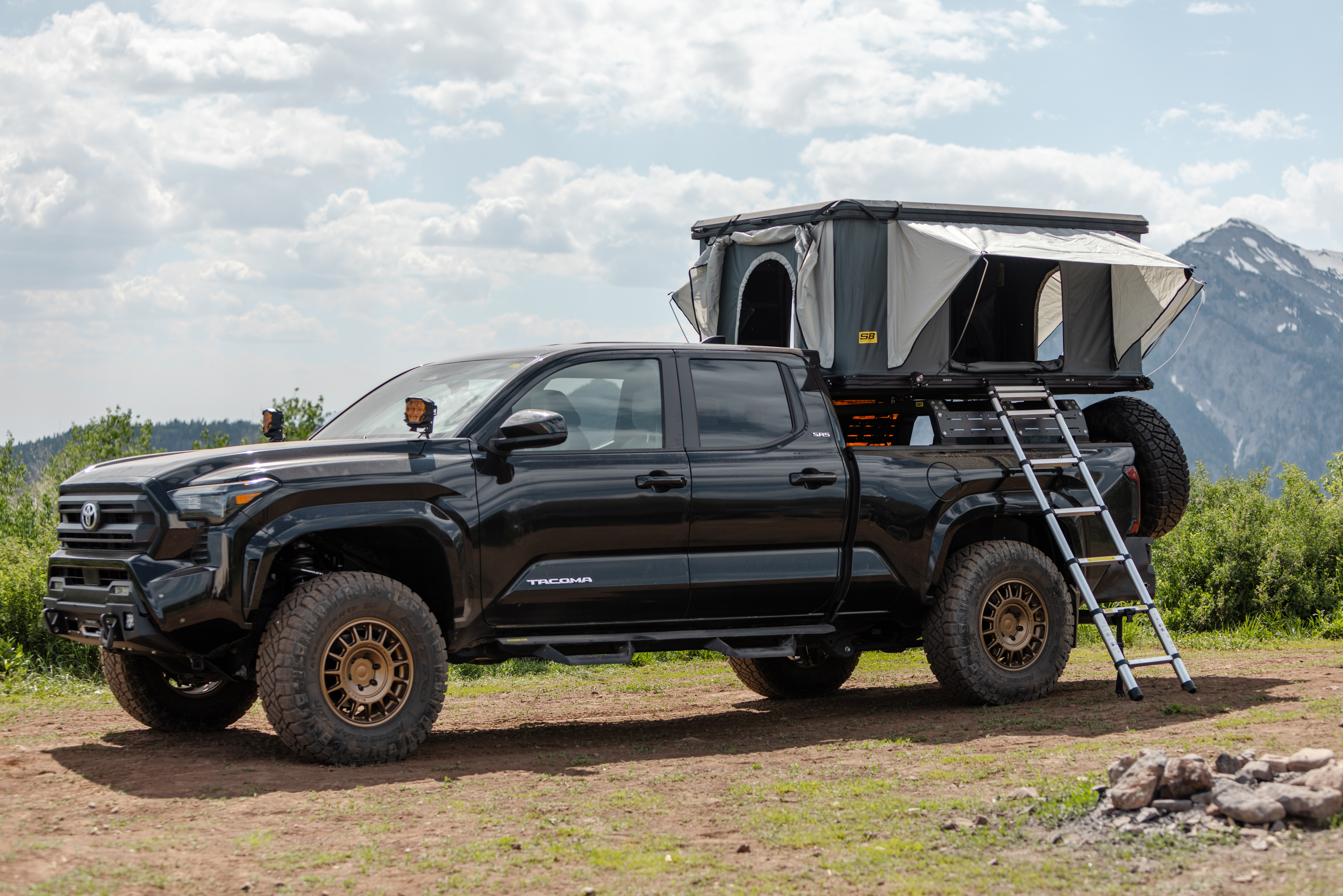 Aluminum Pop-up RTT view 5