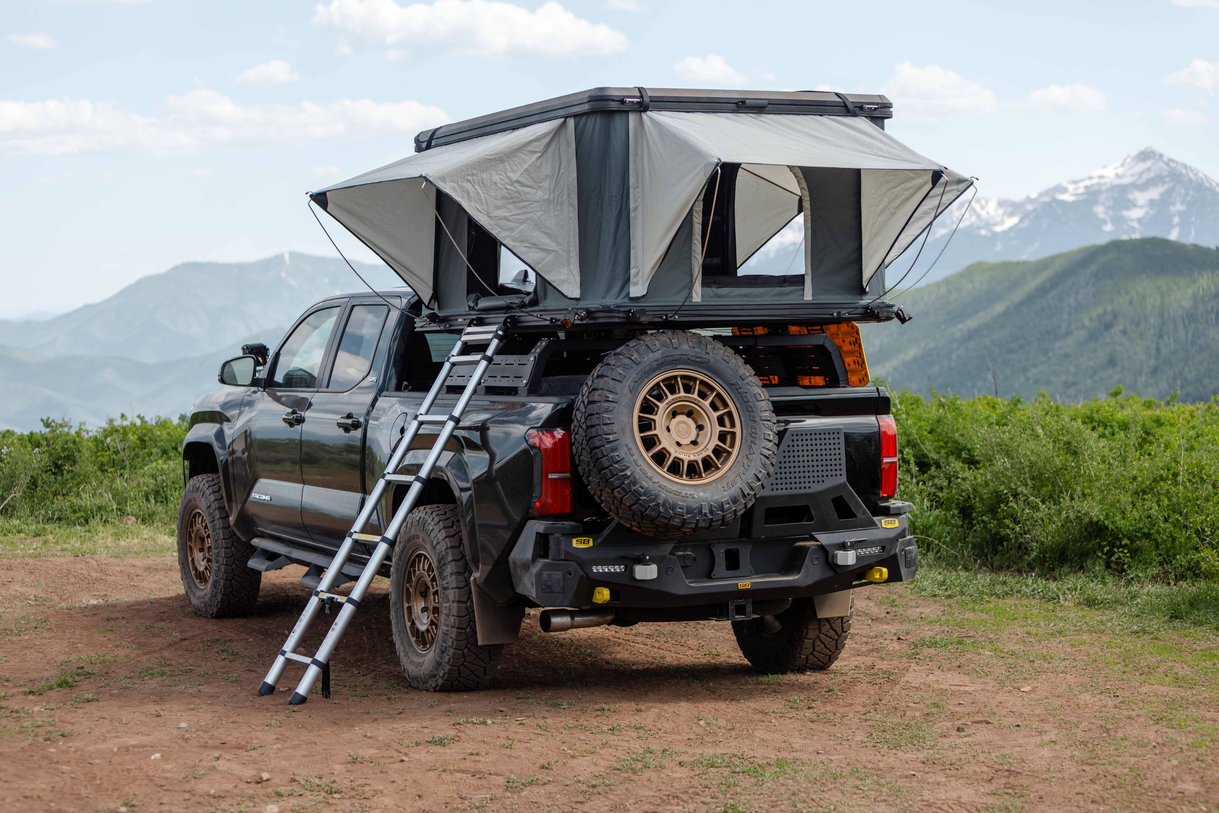 Aluminum Pop-up RTT view 6