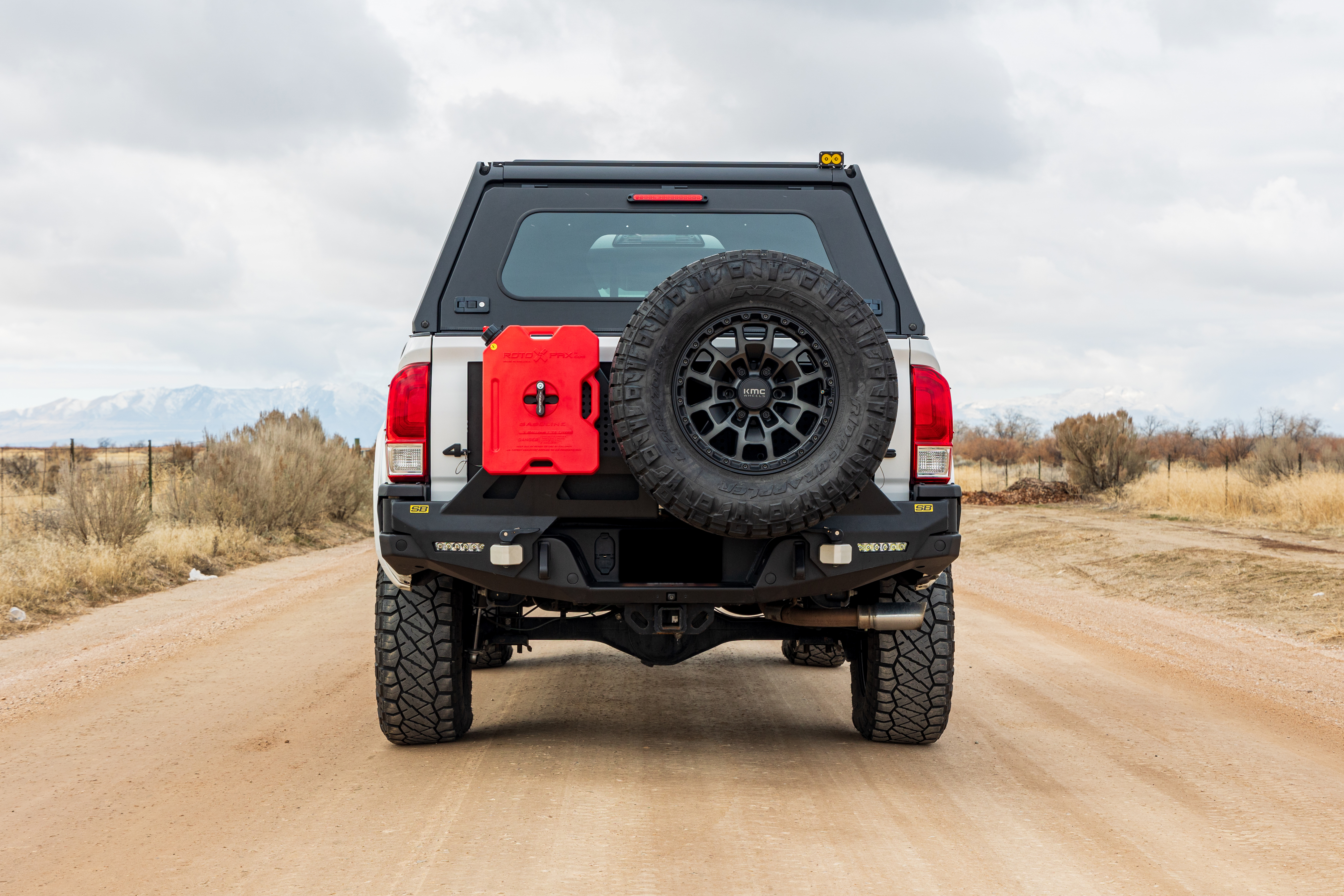 Toyota Tacoma Rear Swing Gate – Passenger (16-23 Toyota Tacoma)
